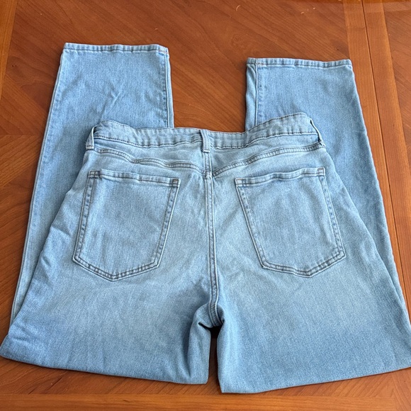 Old Navy Women Light Blue Jeans Hi-Rise WOW Loose Jeans Size 14 - Picture 3 of 6